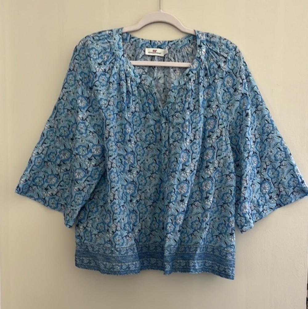 Vineyard Vines Blue And White Blouse
